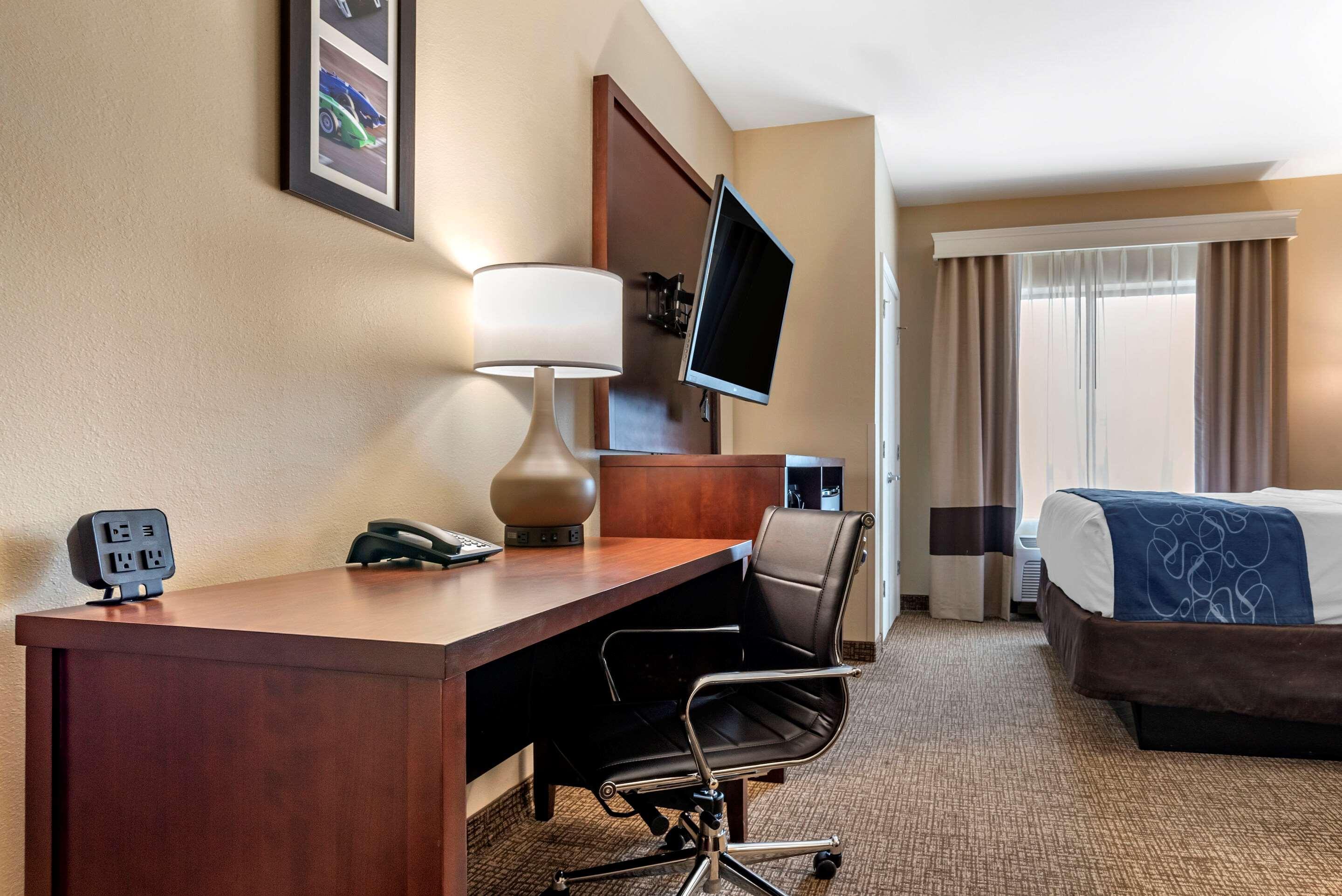 Comfort Suites Pell City I-20 Exit 158 Zewnętrze zdjęcie